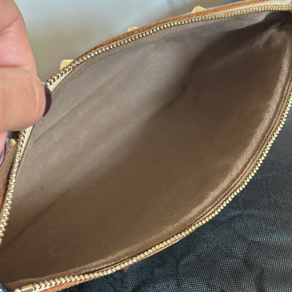 Louis Vuitton Monogram Murakami Multicolor Studded Pochette Accessories Black - Picture 16 of 17